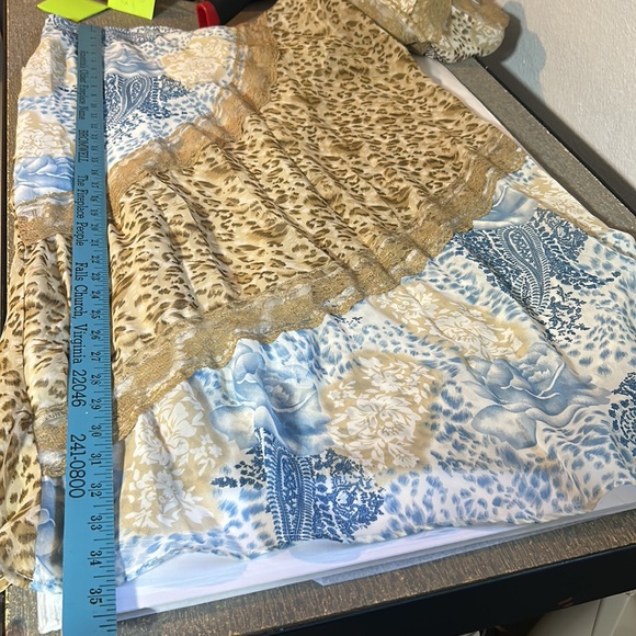 Selene Sport top and skirt size medium - Picture 13 of 16